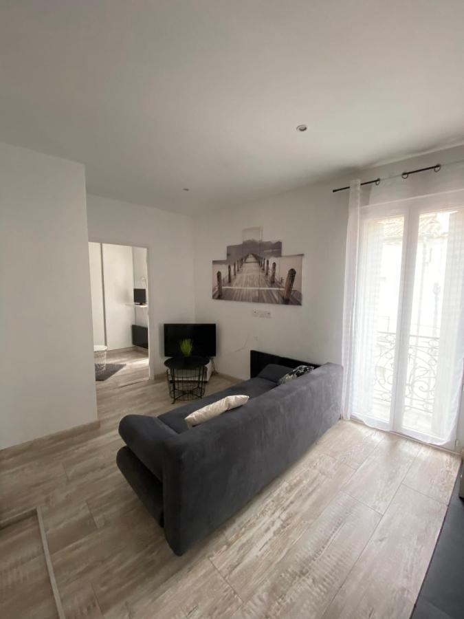 Arcole 5 - Jolie Appartement Centre Ville De Beziers Avec Garage- Wifi -Tv Connectee 외부 사진