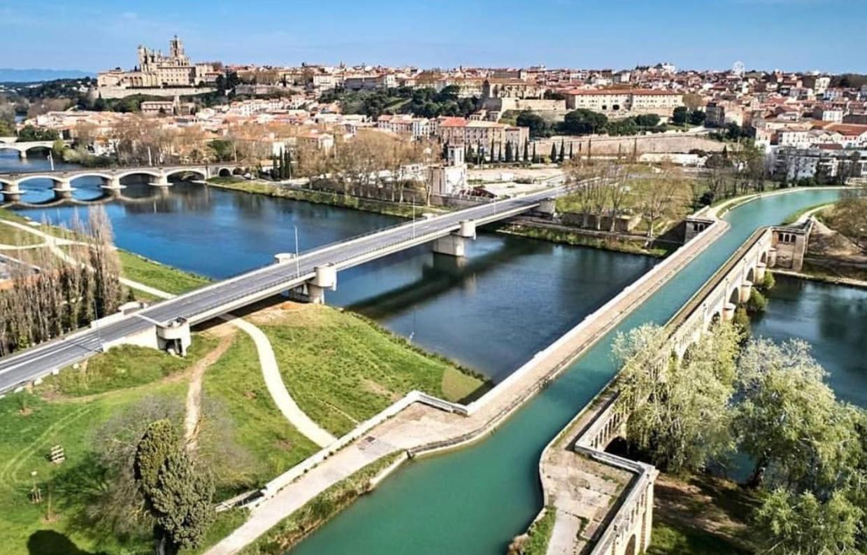 Arcole 5 - Jolie Appartement Centre Ville De Beziers Avec Garage- Wifi -Tv Connectee 외부 사진